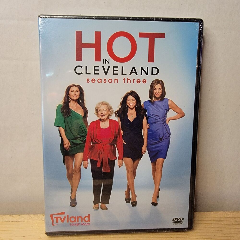 DVD Hot In Cleveland Season 3 SEALED BETTY WHITE